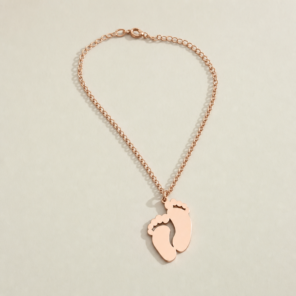 The Footprint Necklace